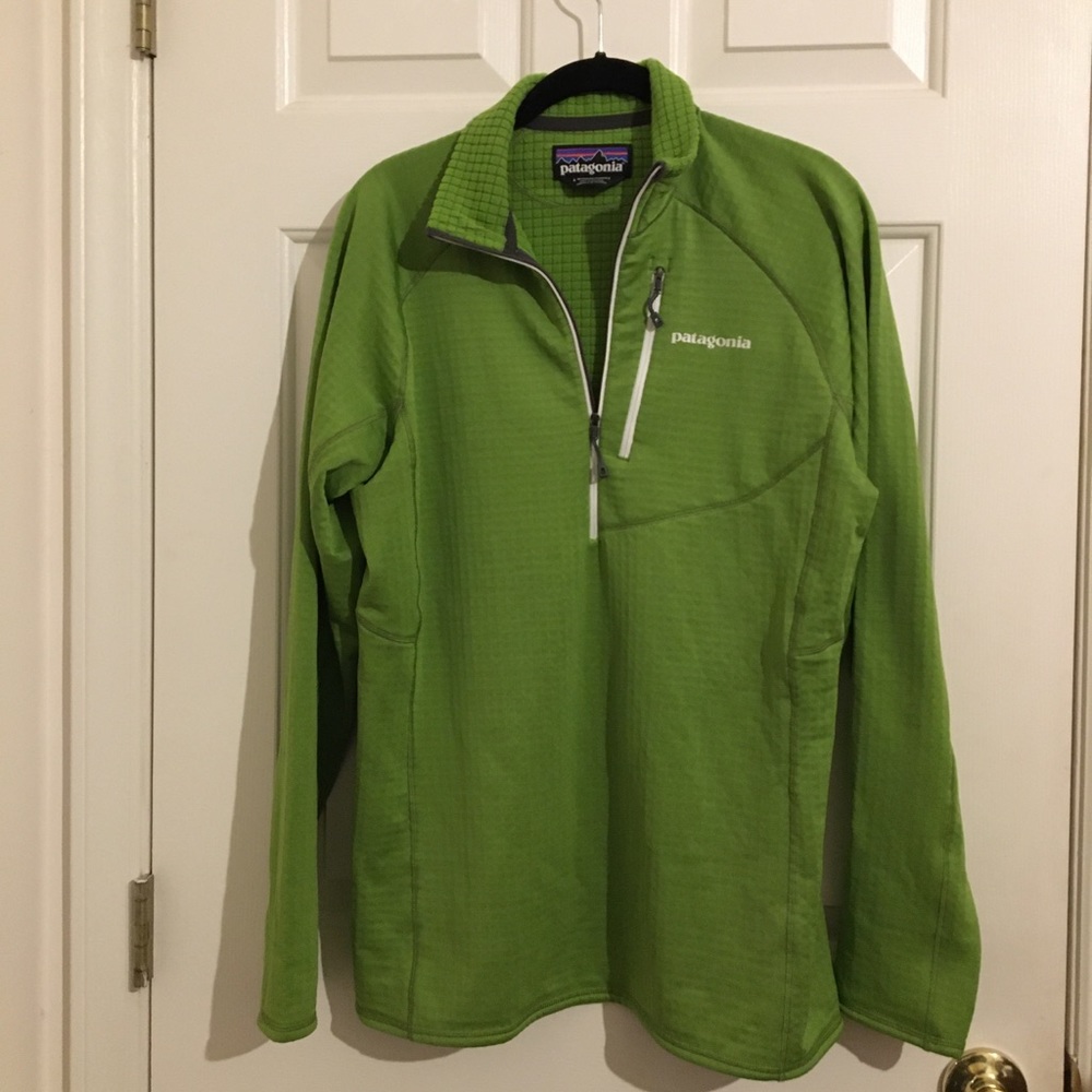 Patagonia Green sweater
